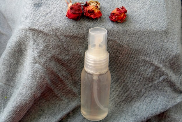 DIY Moisturizing & Curl Activating Spray