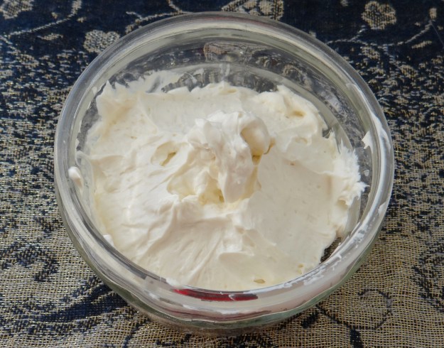 DIY Protein Whipped Deep Conditioner Butter